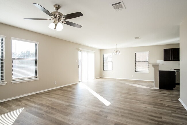 Photo - 250 Sheep Trail Dr