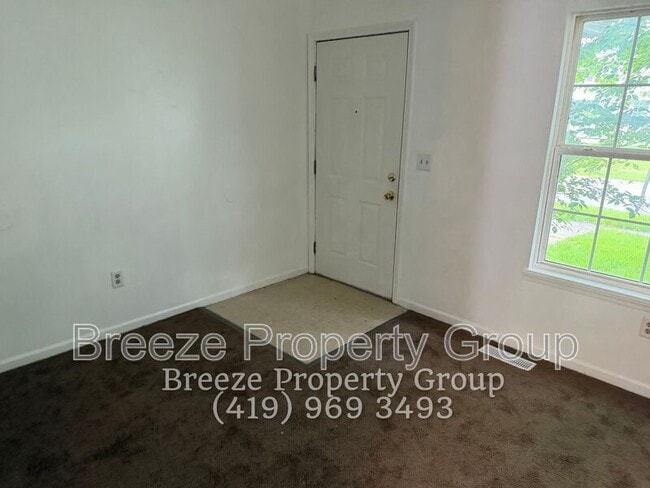 Building Photo - 619 Hope St