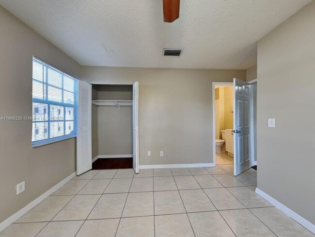 Photo - 2431 SW 87th Terrace