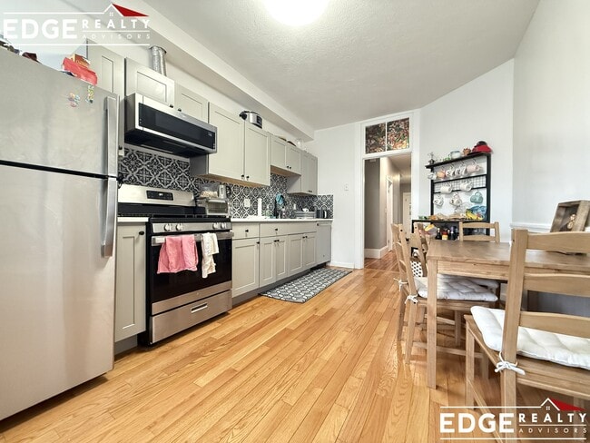 Photo - 203 High St Unit 1