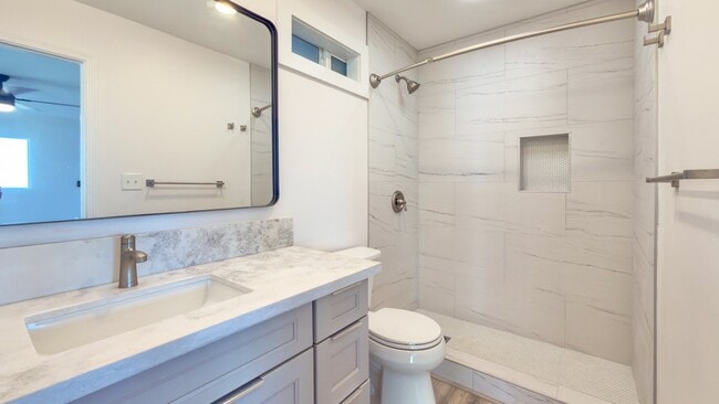 Photo - 914 Kuhua St