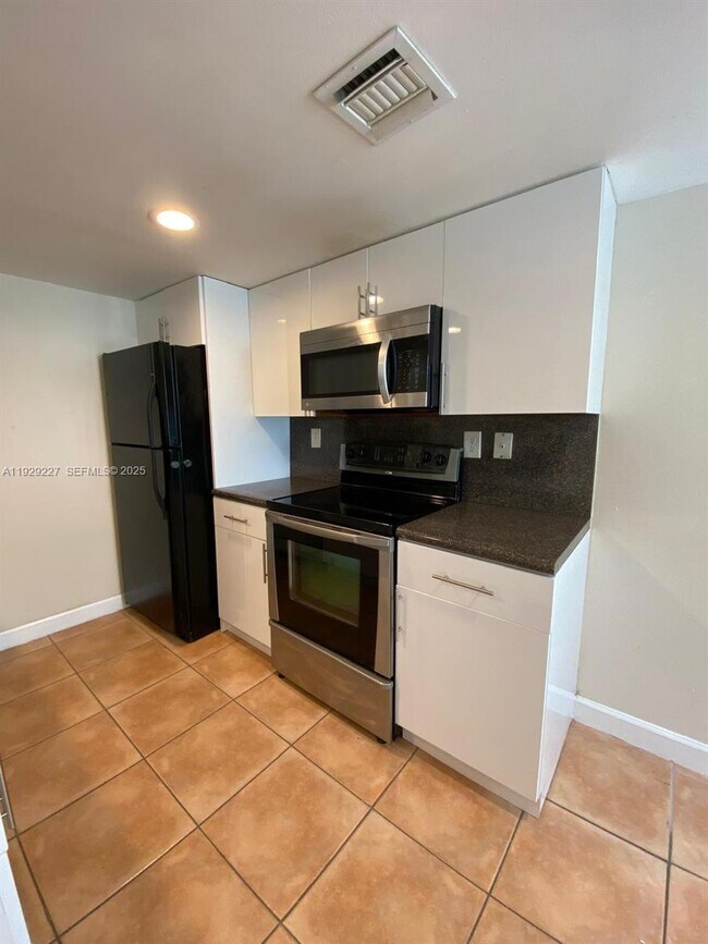 Photo - 4635 NW 97th Pl Unit 158