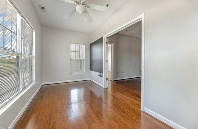 Photo - 102 Campus Walk Trl Unit APT 201