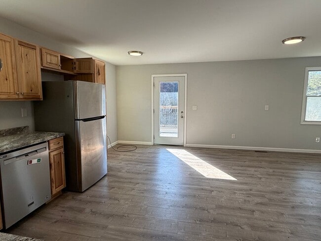 Photo - Private 3 bed 2bath house in North Johnson City!