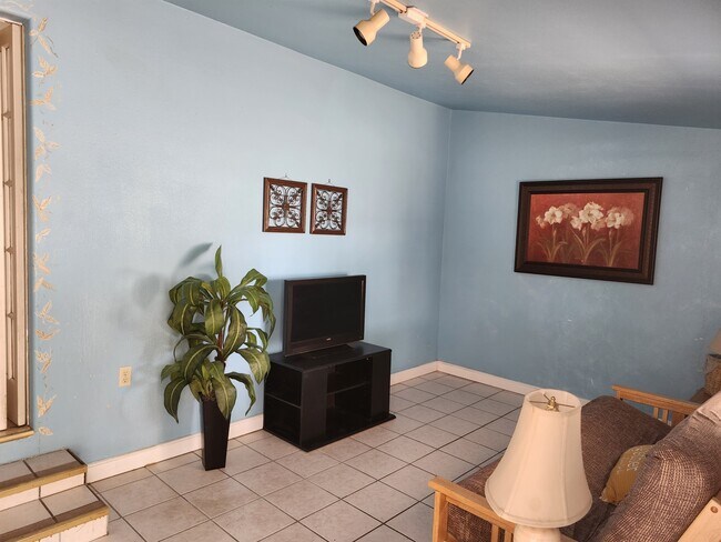 Photo - 851 Prescott Heights Dr