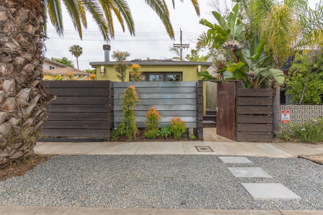 Photo - 13263 Venice Blvd.