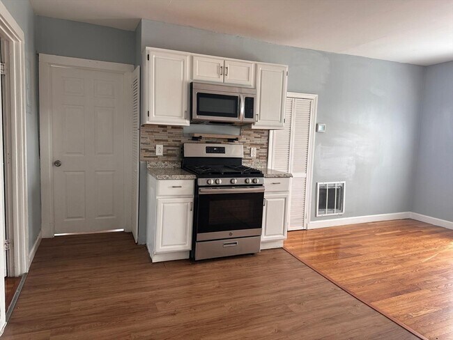 Photo - 14 Addison Ave Unit 3
