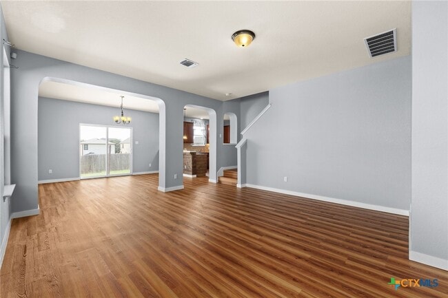 Photo - 1053 Sagebrush Dr