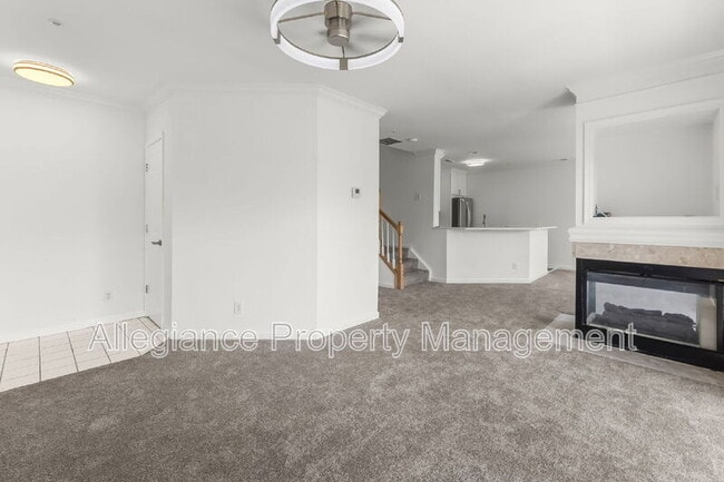 Photo - 45490 Whistling Terrace