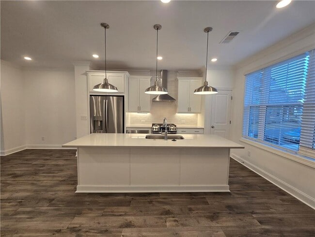 Photo - 1701 Wellborn Walk