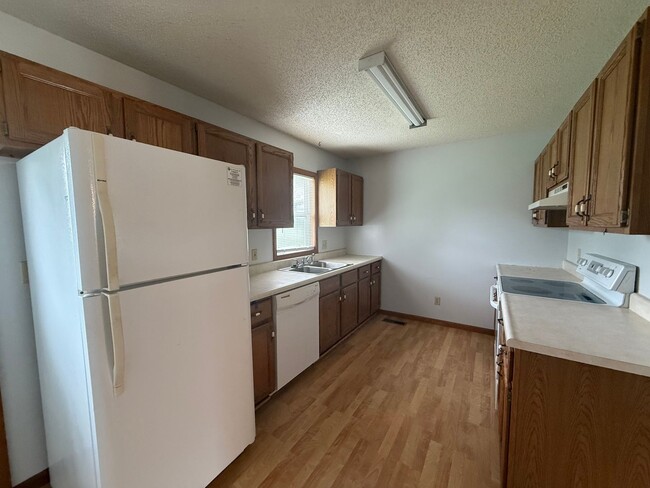 Photo - West Torrance Duplex Unit 716