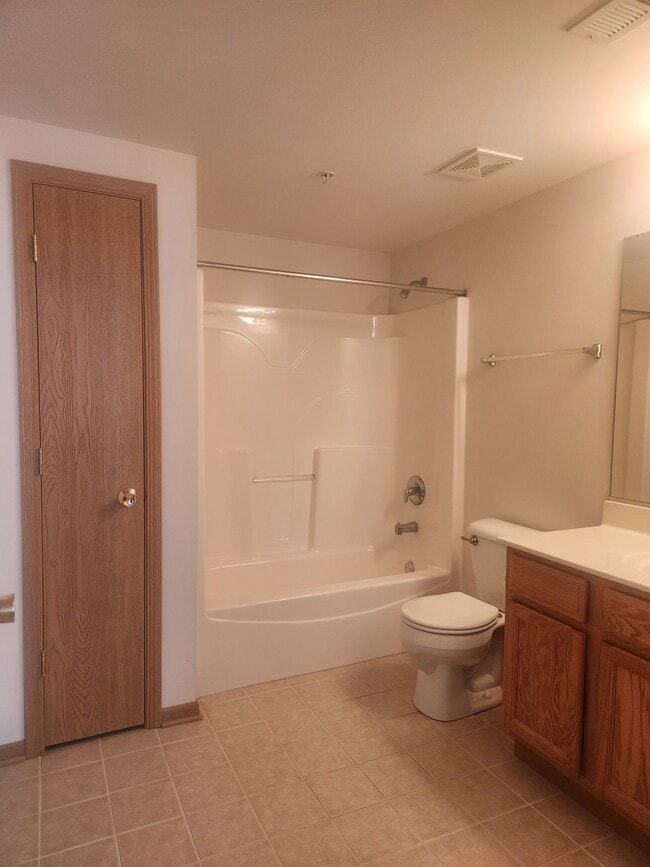 Photo - 16661 Liberty Cir Unit 2S