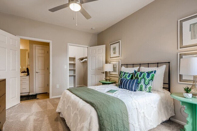 Photo - Parkfield Apartment Homes