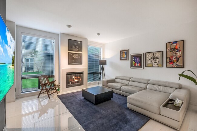 Photo - 1112 Bering Dr Unit 64