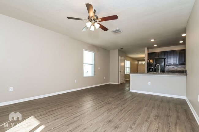 Photo - 11161 Leland Groves Dr