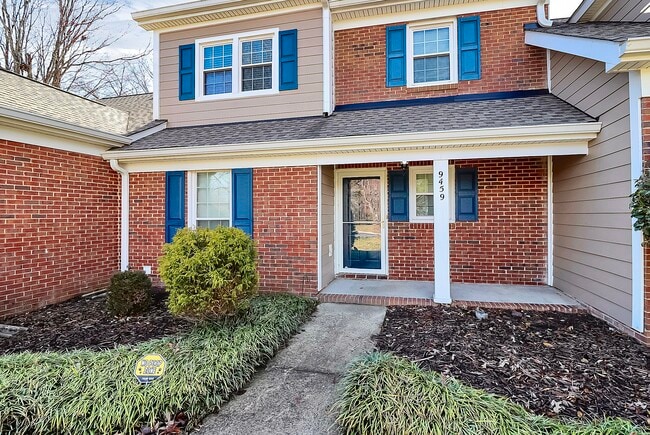 Photo - 9459 Kings Falls Dr