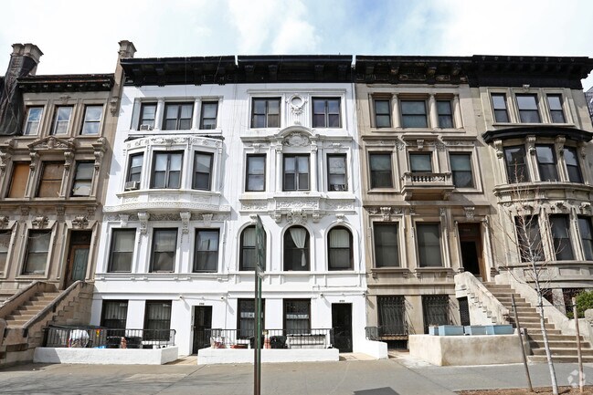 294 Convent Avenue