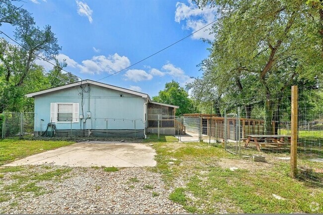 Building Photo - 7807 Williamson Creek Drive Rental