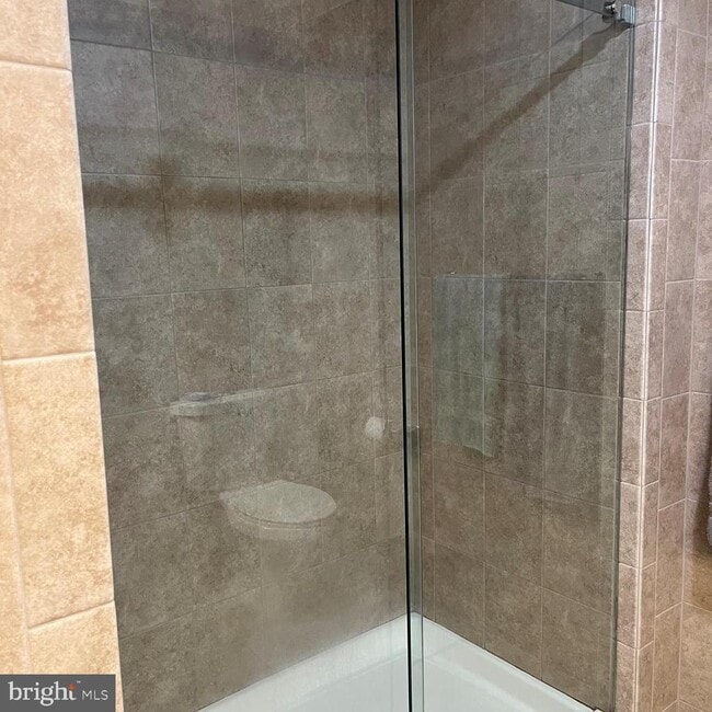 Photo - 711 Yardley Commons