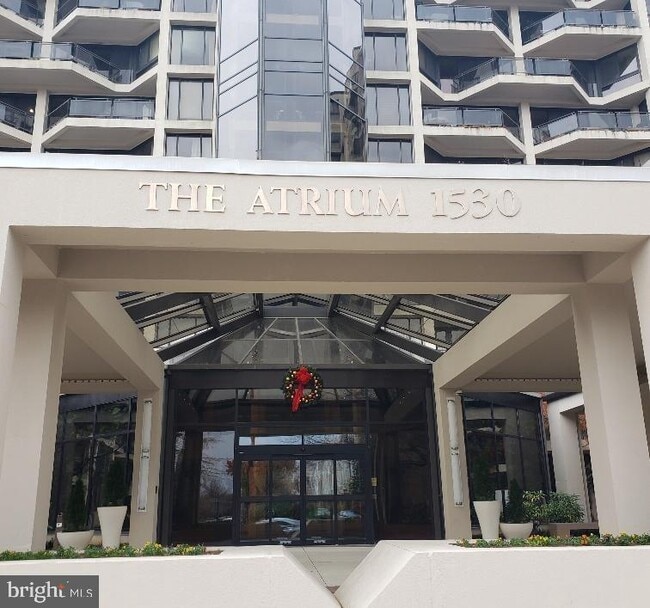 Photo - 1530 Key Blvd Unidad 1319