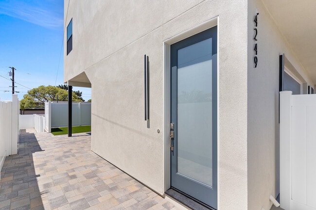 Photo - 4249 Gila Ave