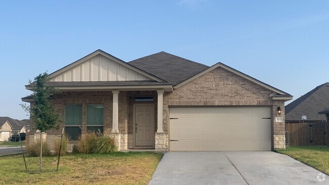 Building Photo - 301 Saddleback Trl Rental