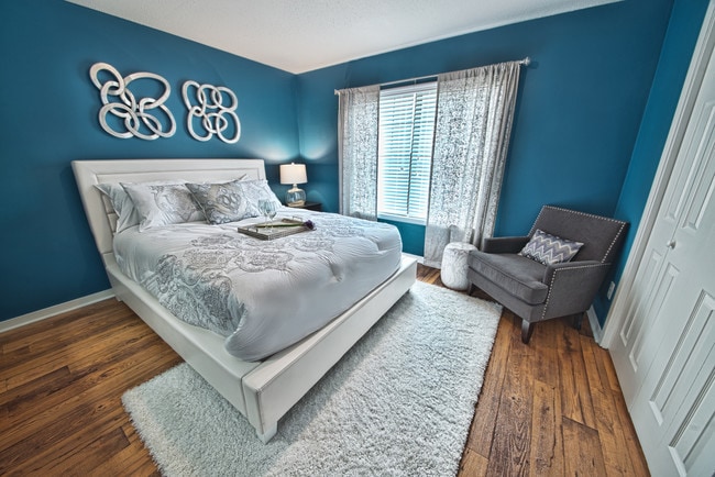 Photo - Winchester Commons