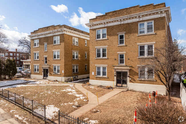 Building Photo - 299 Washington Rental