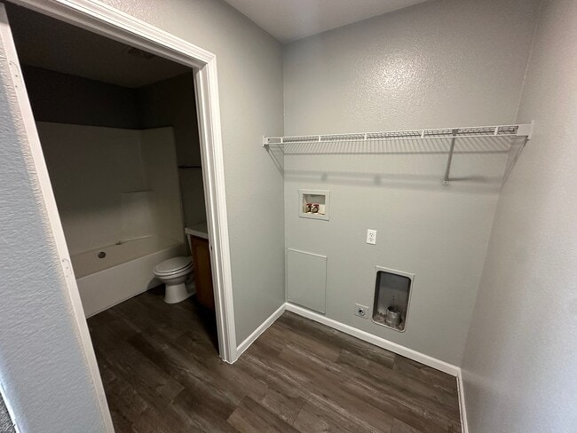 Photo - Aubrey Medows Unit C