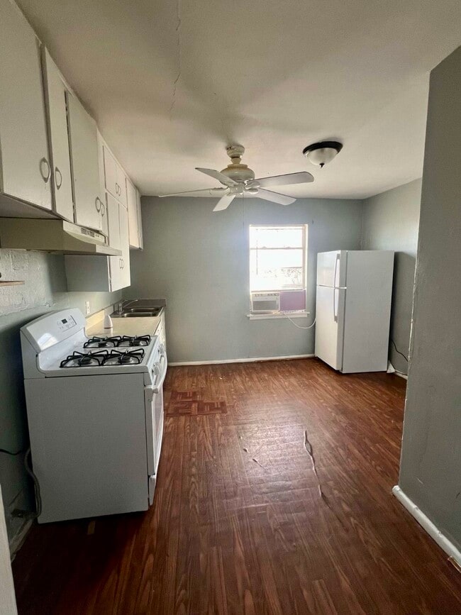 Photo - 2248 Riverview Dr Unit C