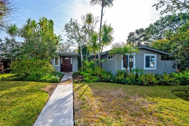 Photo - 1962 Fullerton Ave Casa