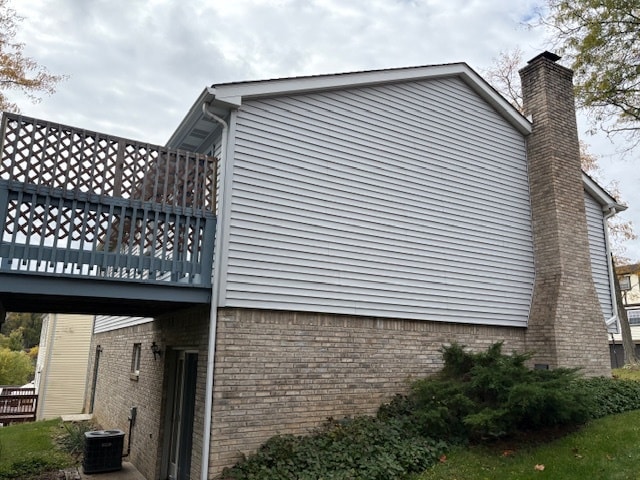 Photo - 945 1/2 Broglie Dr