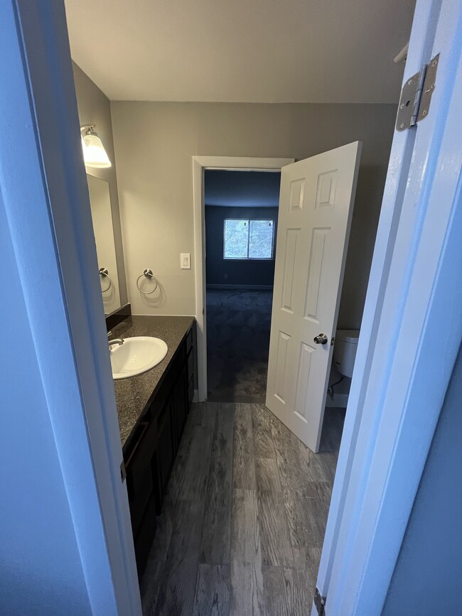 Photo - Meadowview Apartments