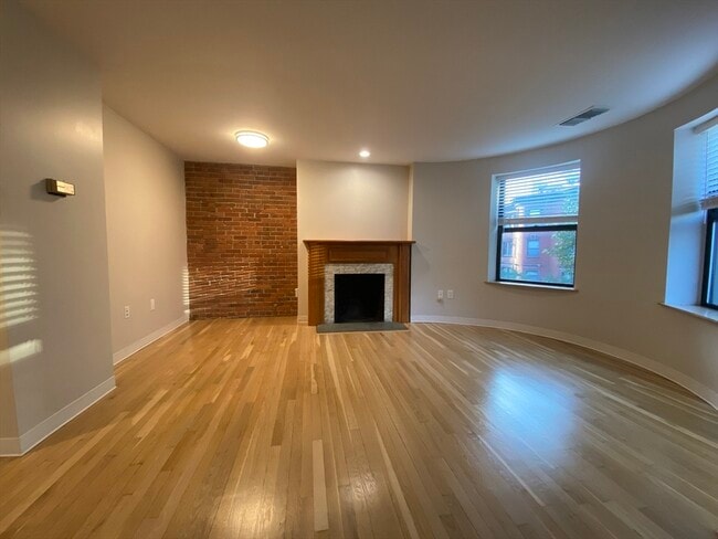 Photo - 108 Gainsborough St Unit 301w