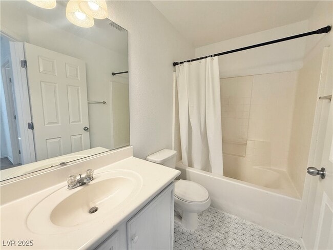 Photo - 10596 Corte Sierra St