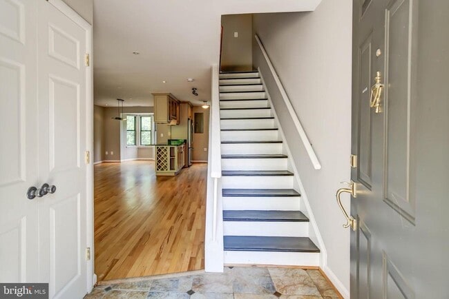 Photo - 1325 13th St NW Unit 28