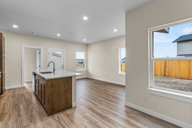 Photo - 899 NE Discovery Loop Unit B- ADU