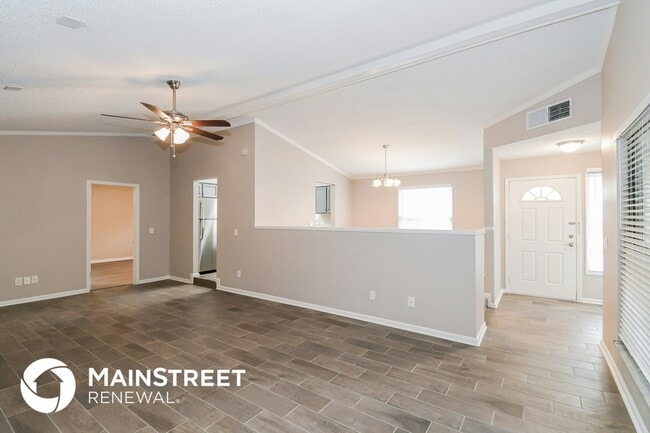 Photo - 10844 Reading Rd