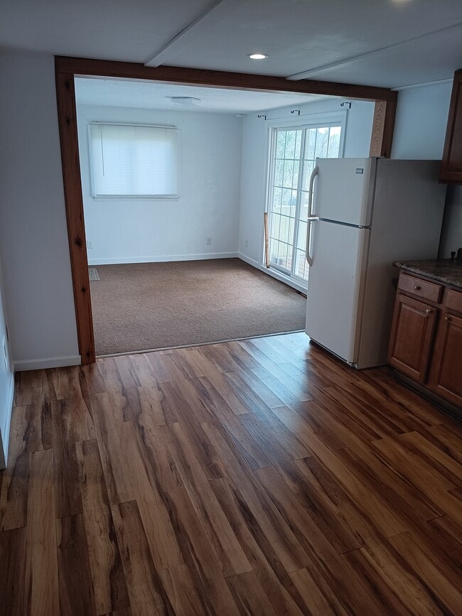 Photo - 2114 Marker St