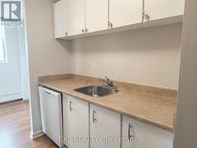 Photo - 981 Gulf Pl Unit 503