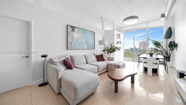 Photo - 3029 NE 188th St Unidad 822