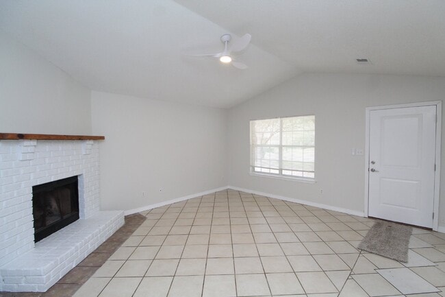 Photo - 3BR/2BA Brick Home in Southwest Pensacola ...