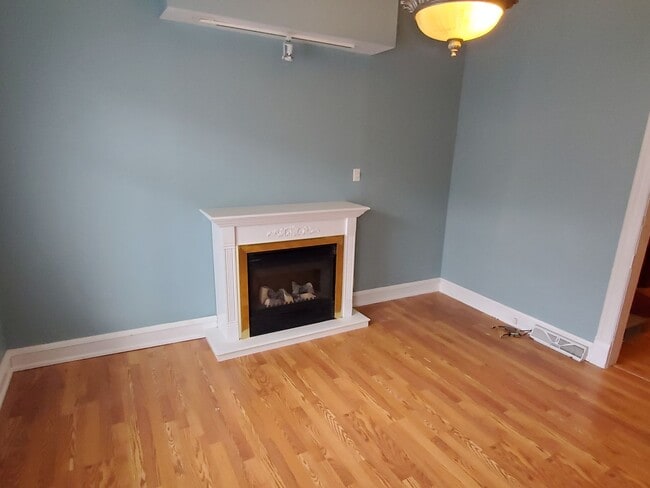 Photo - Historic eastside townhome