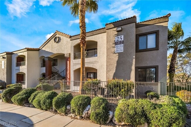 Building Photo - 950 Seven Hills Dr Unit 2511