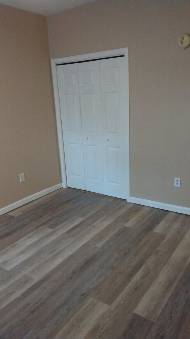 Photo - 620 River Oaks Dr Unit 620 River Oaks Dr