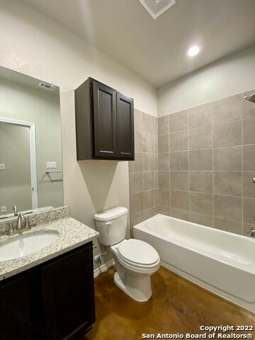 Photo - 1102 Burek Cross