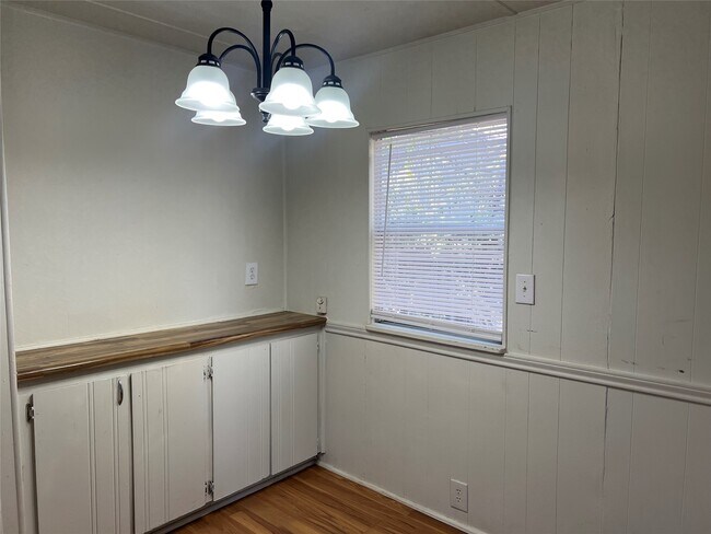 Photo - 806 N Oneal St