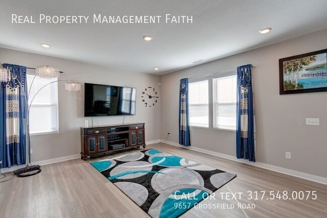Photo - 9657 Crossfield Rd