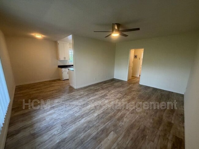 Photo - 4714 Slauson Ave