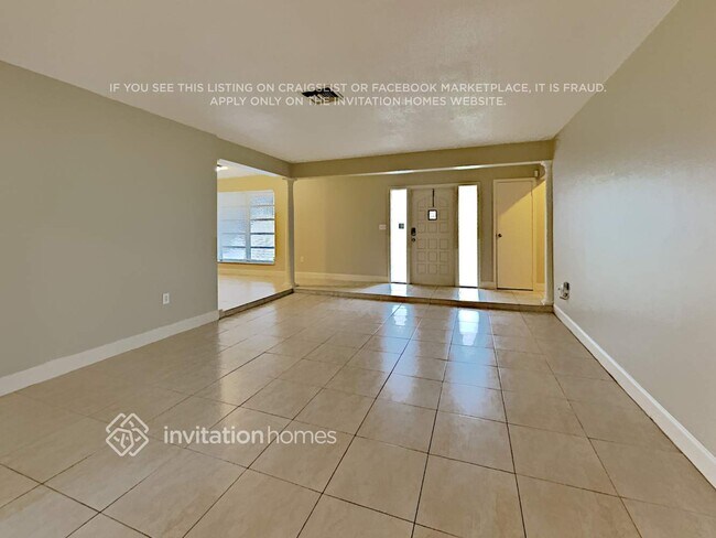 Photo - 7160 NW 21st St